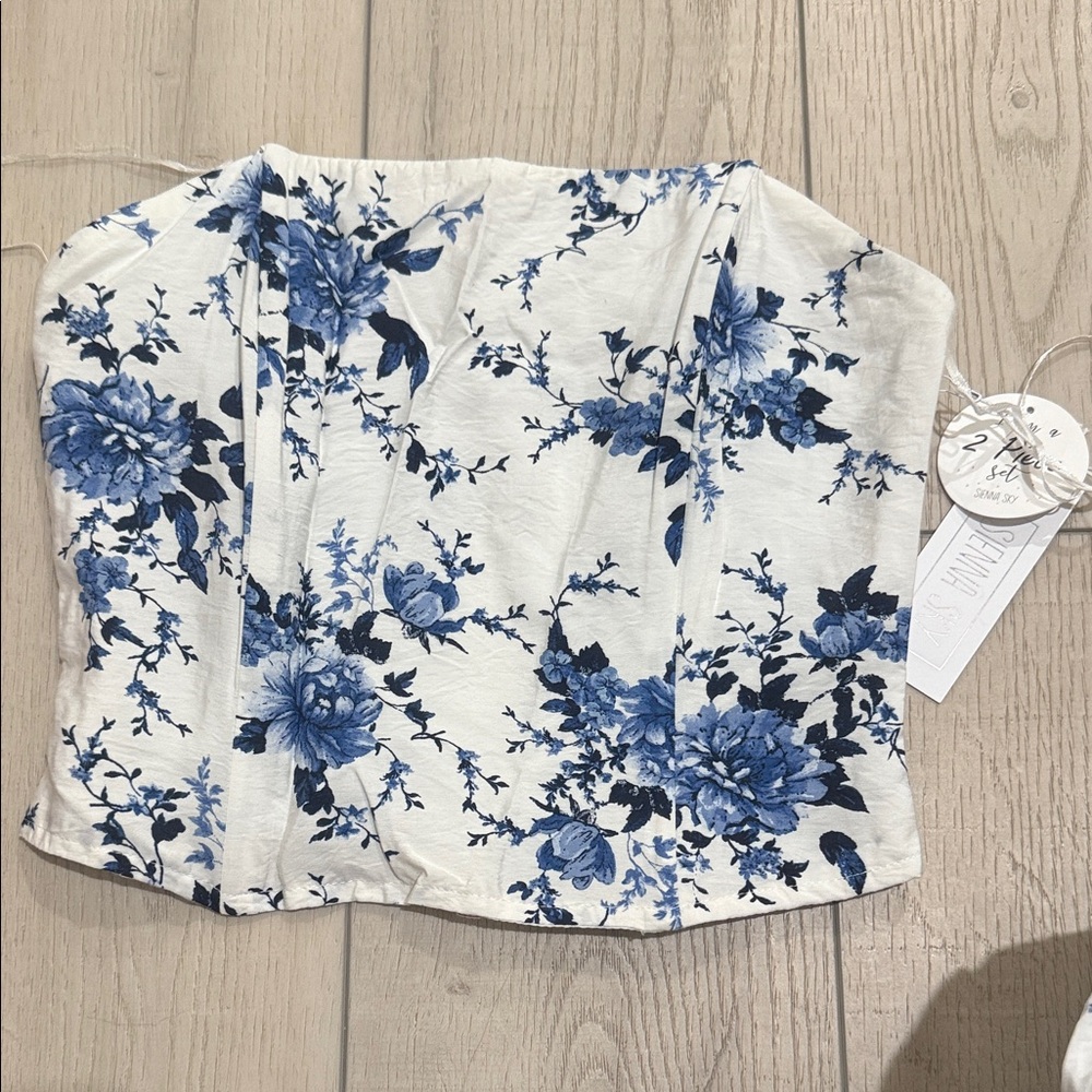 Sienna Sky Blue Floral Pants - Picture 2 of 3